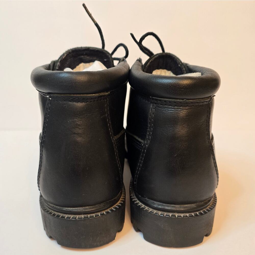 Timberland Nellie Chukka Boot Size 7.5 Black Leather Short Ankle Bootie Lug Sole - Picture 4 of 12